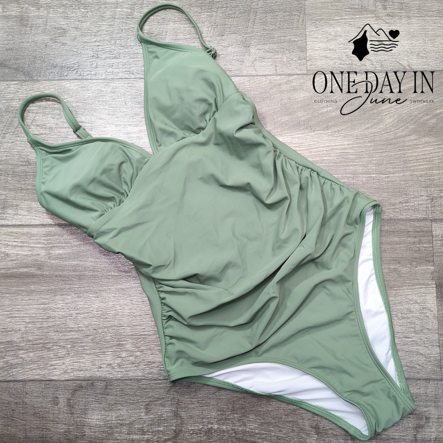 Cupshe Tummy Control One Piece Swimsuit Size S
