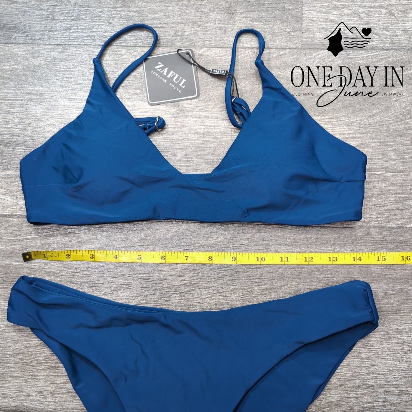 Zaful Moderate Coverage Bikini Swimsuit Size M