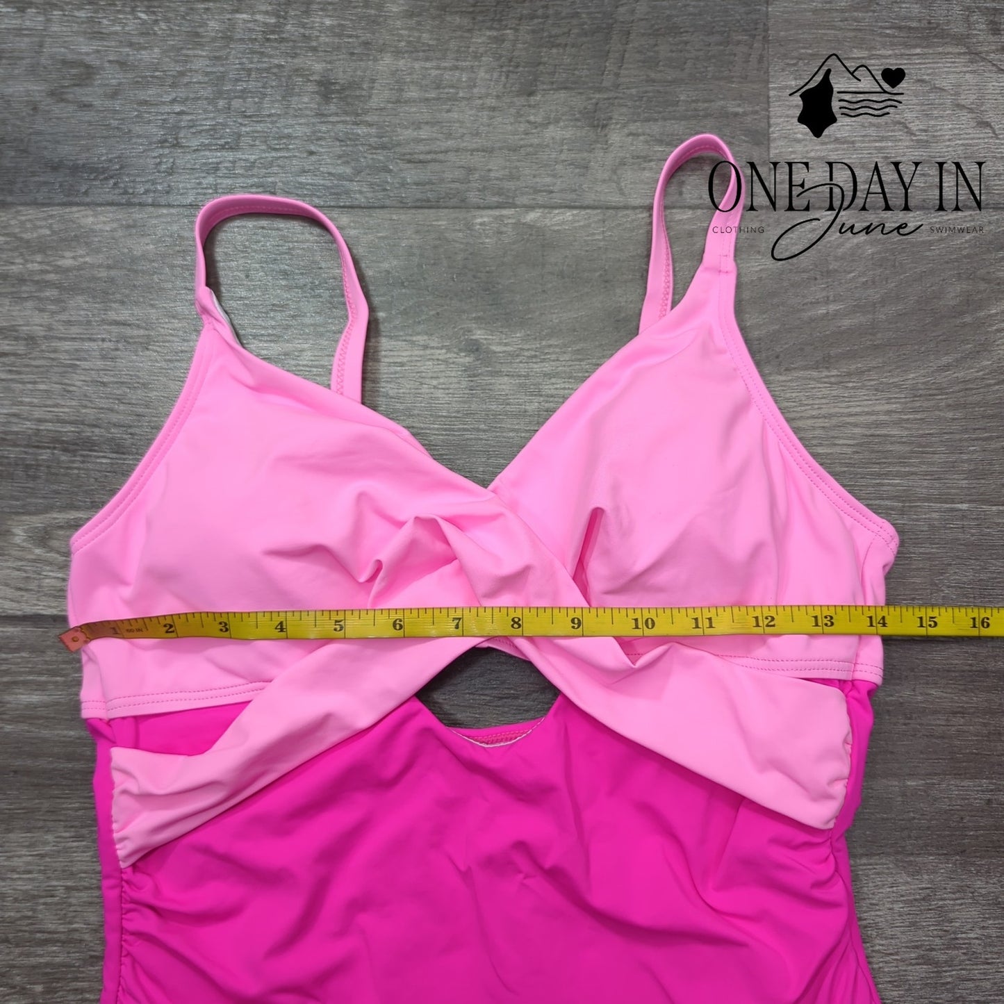 Tempt Me Cross Front Keyhole One Piece Swimsuit Size M