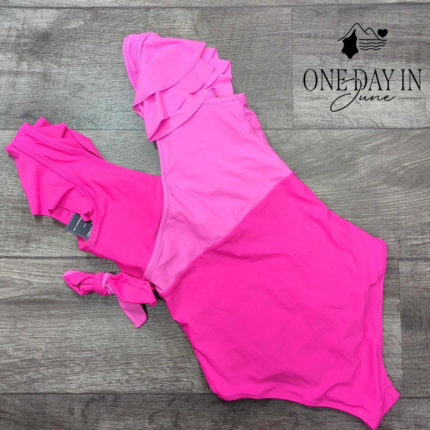 Blooming Jelly Ruffle Shoulder Tummy Control One Piece Swimsuit Size S