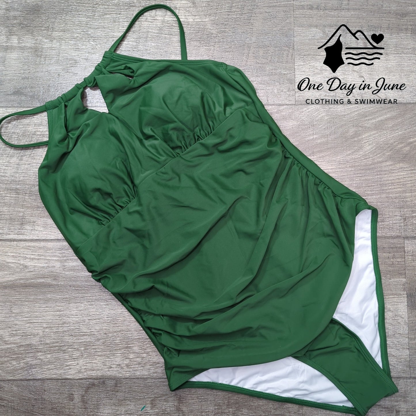 Cupshe High Neck Tummy Control One Piece Swimsuit Size L