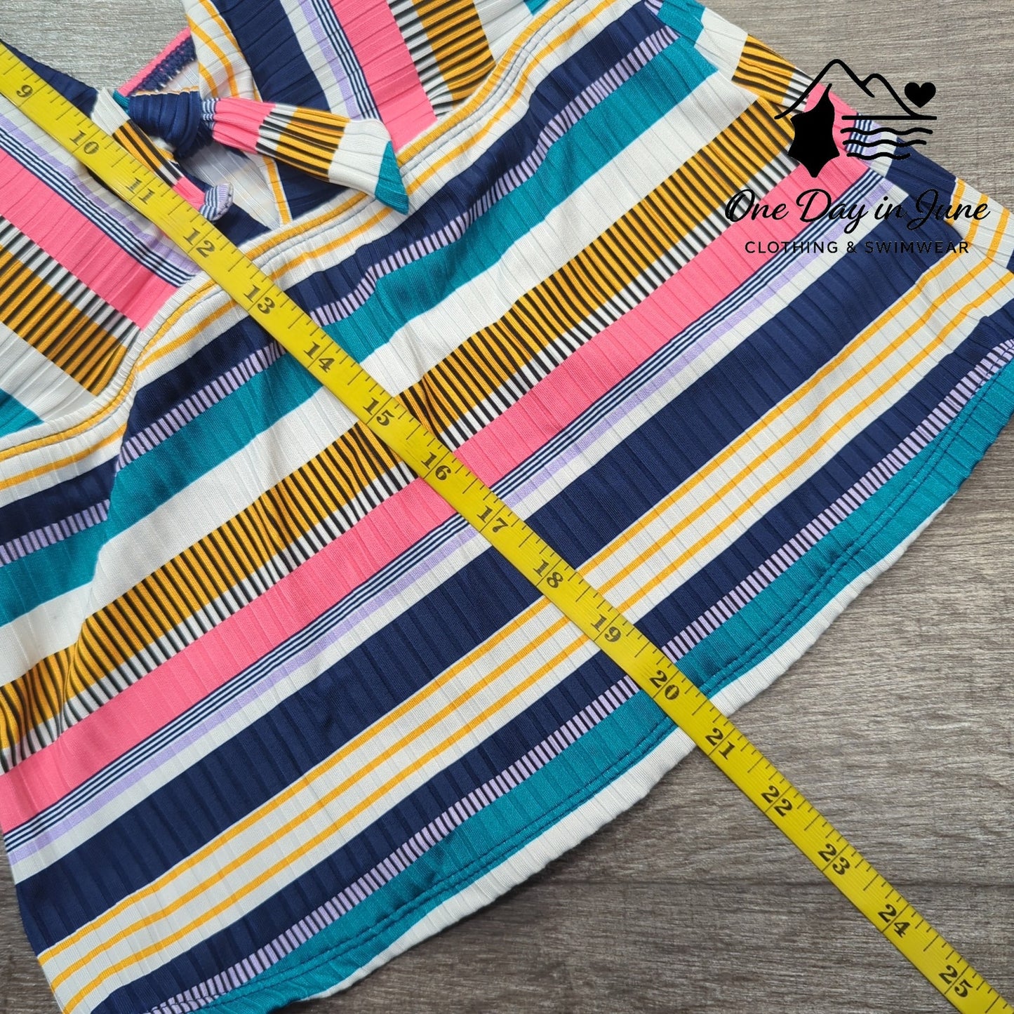 Liz Claiborne Striped Tankini Top Size S