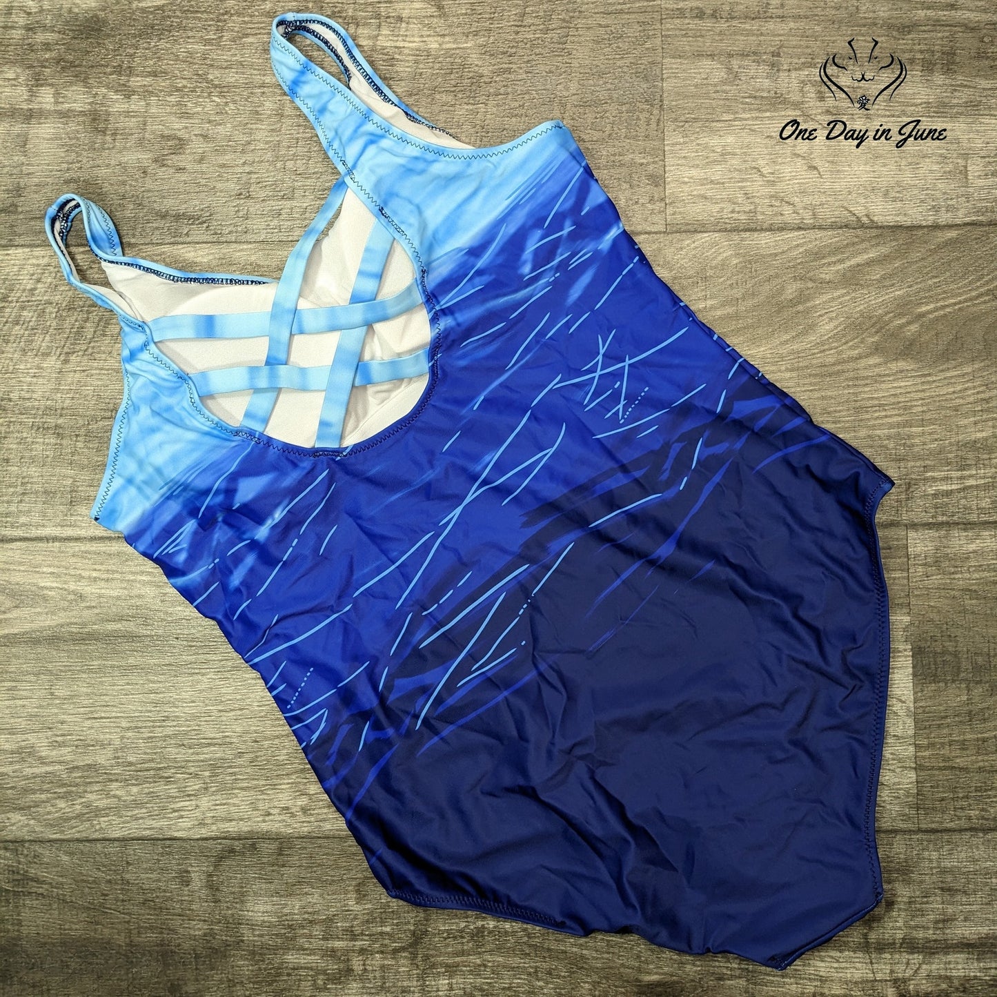 Aleumdr Cross Back One Piece Swimsuit Size L
