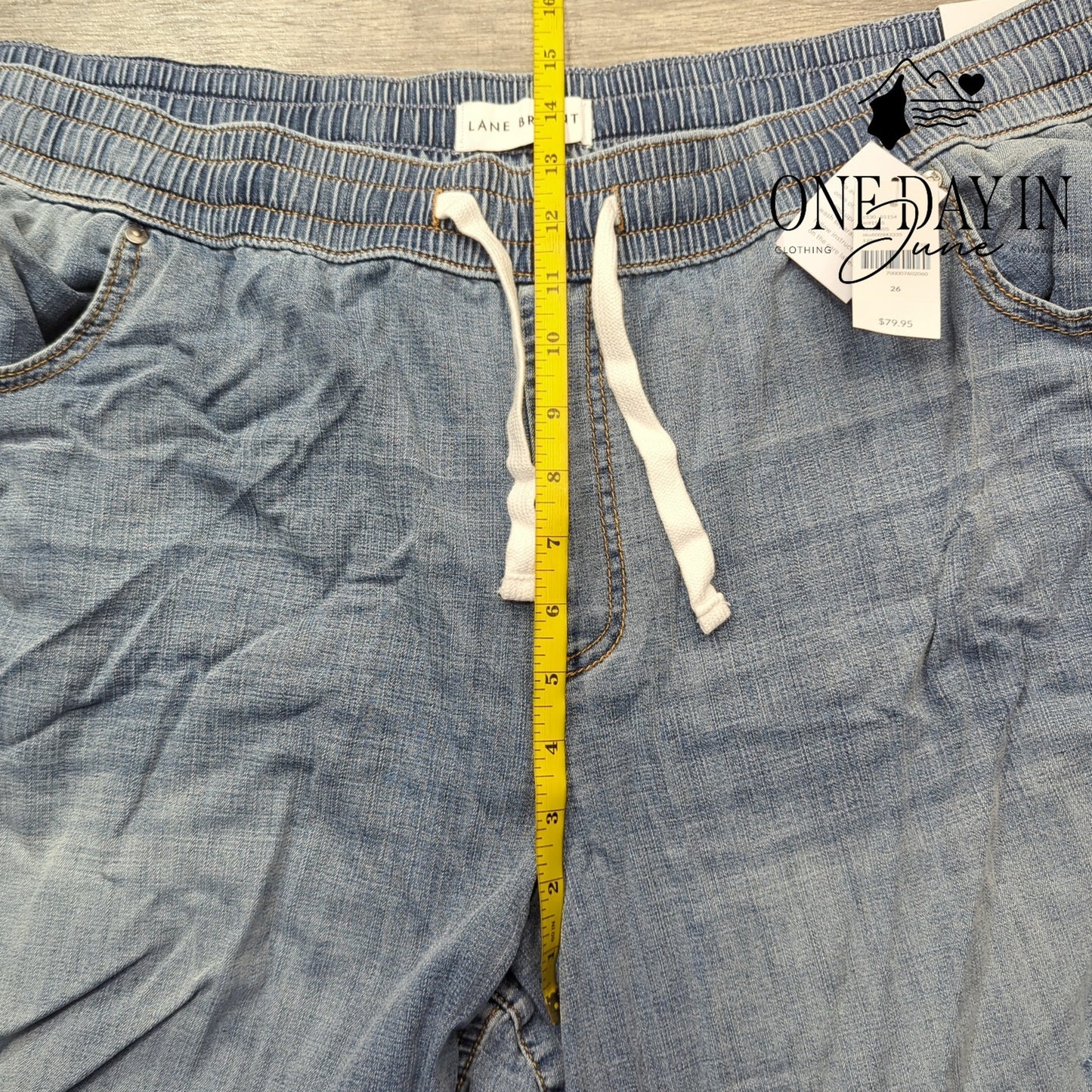 Lane Bryant Plus Size Mid Rise Wide Leg Pull On Drawstring Crop Jeans Size 26
