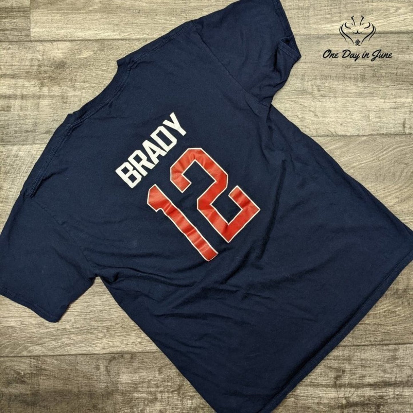 Patriots Tom Brady T Shirt Size L