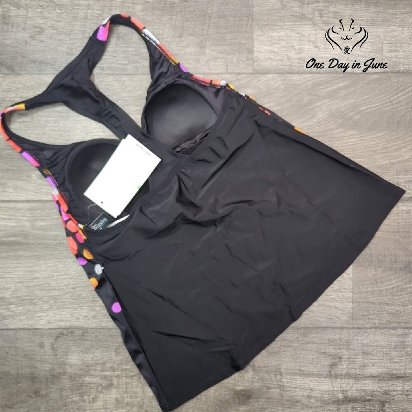 Maxine of Hollywood V Neck Racerback Tankini Top Size 8