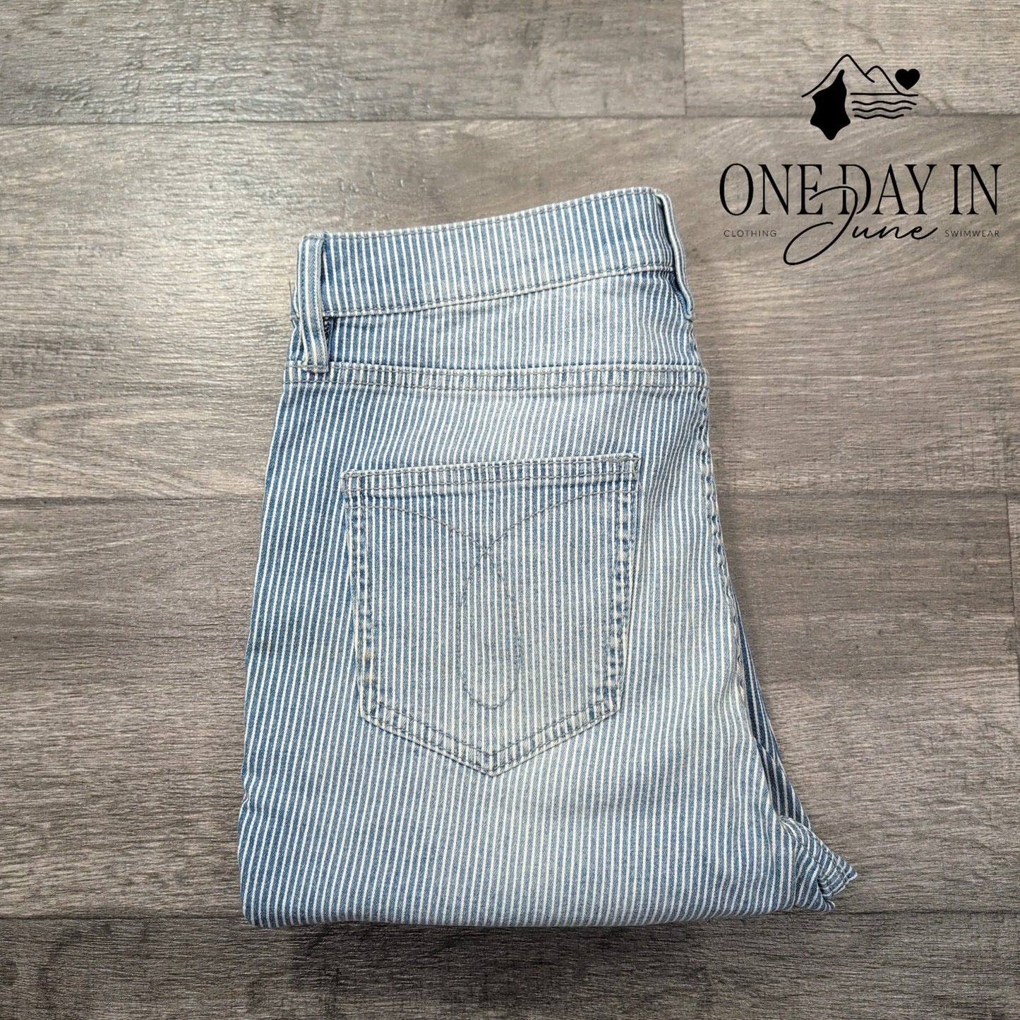 Calvin Klein High Rise Skinny Jeans Size 10 (30)
