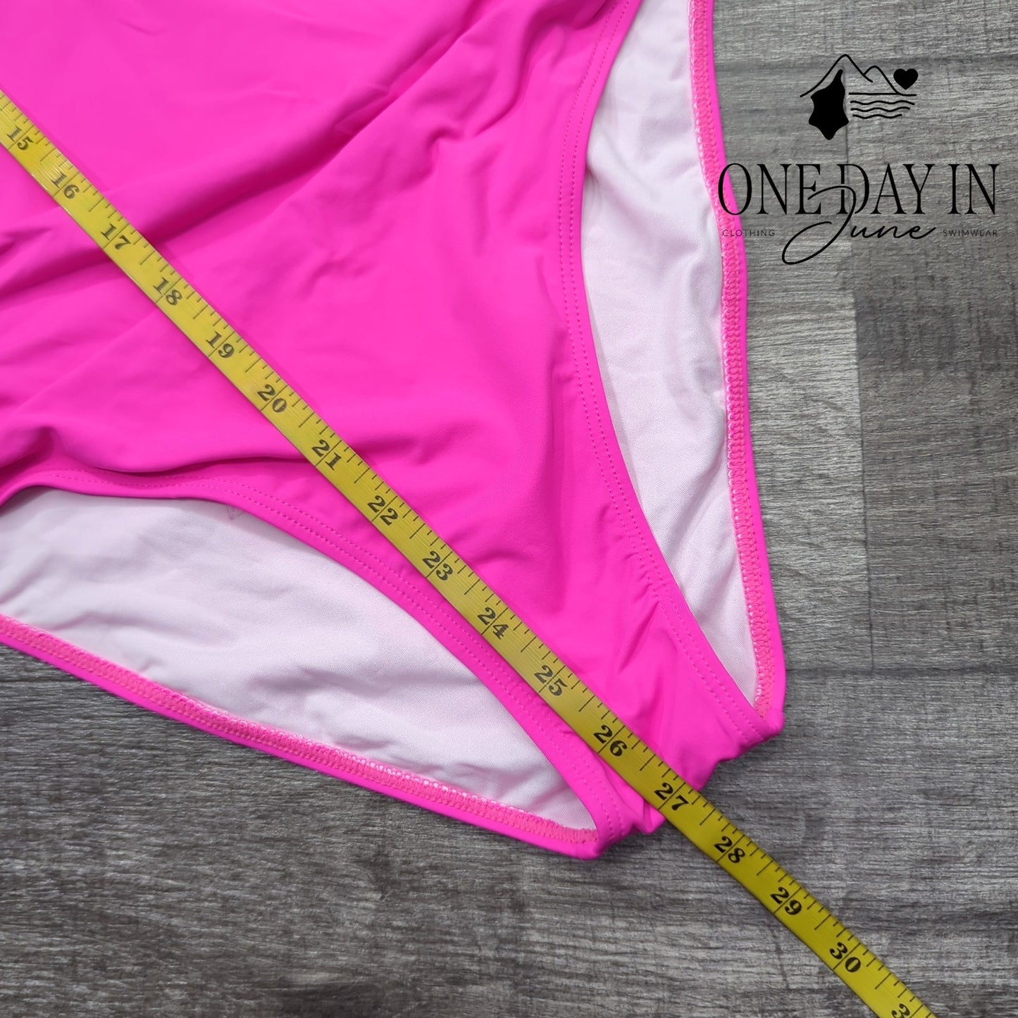 Tempt Me Cross Front Keyhole One Piece Swimsuit Size M