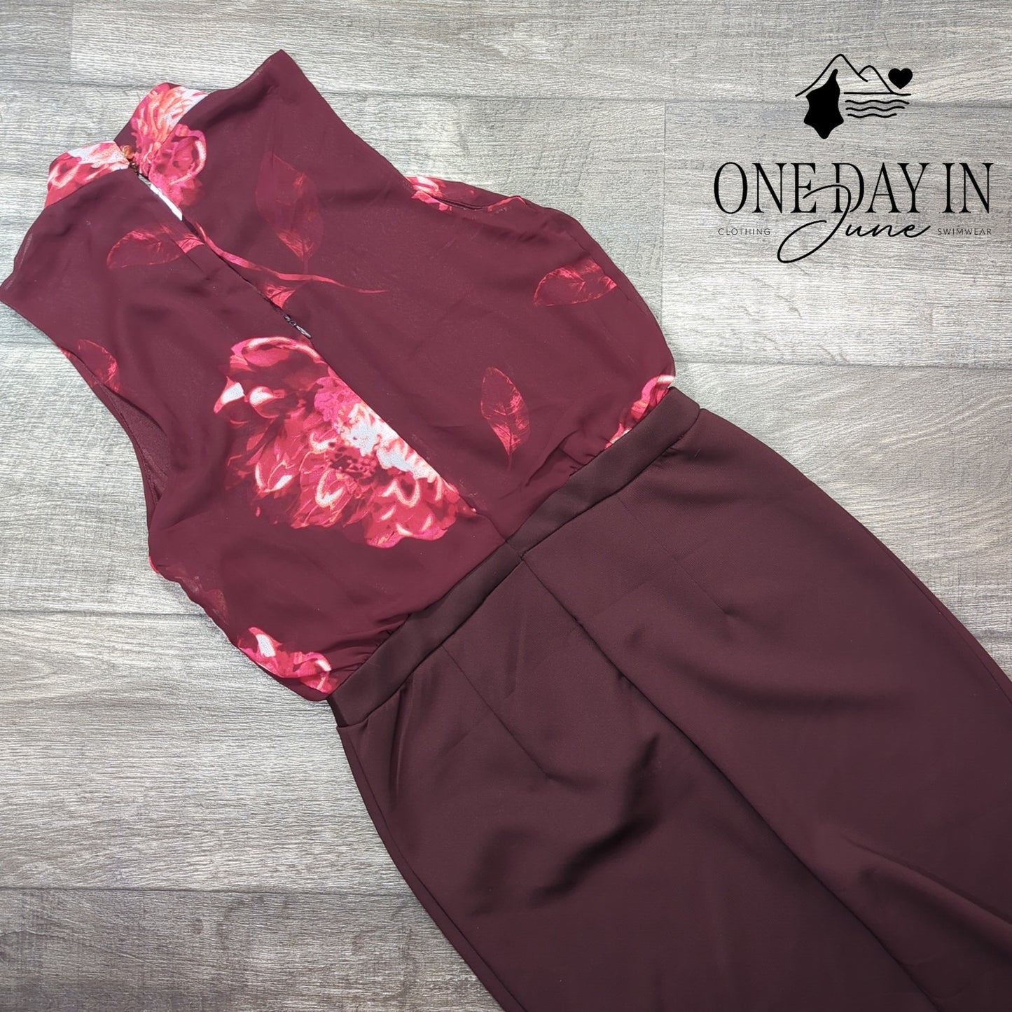 New York & Company High neck Sleeveless Mini Dress Size S