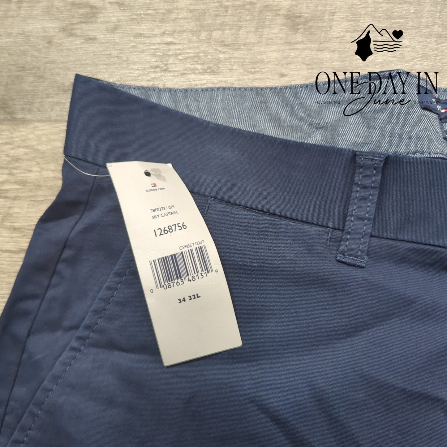 Tommy Hilfiger Tailored Fit Straight Leg Pants Size 34X32