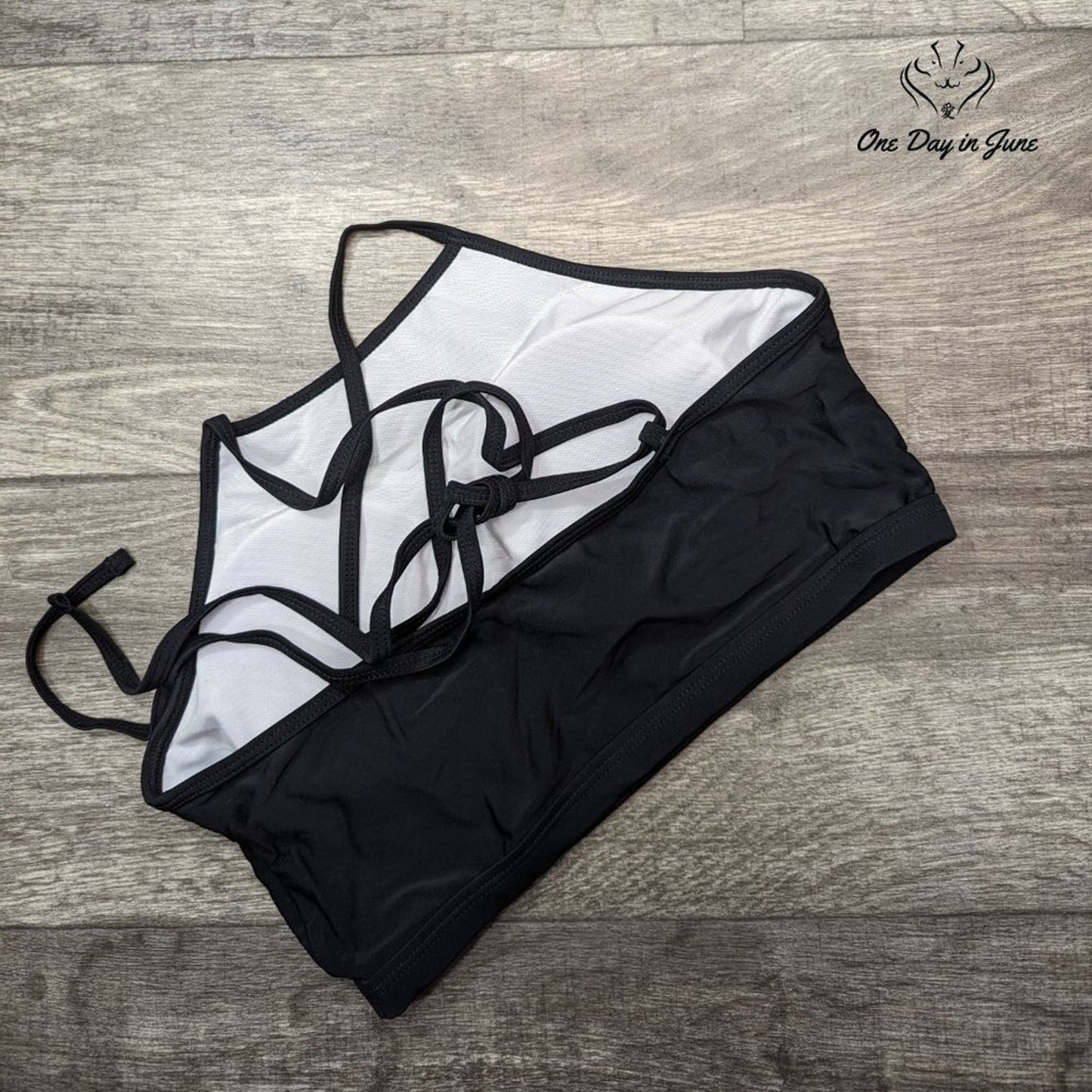 Holipick High Neck Bikini Top Size M