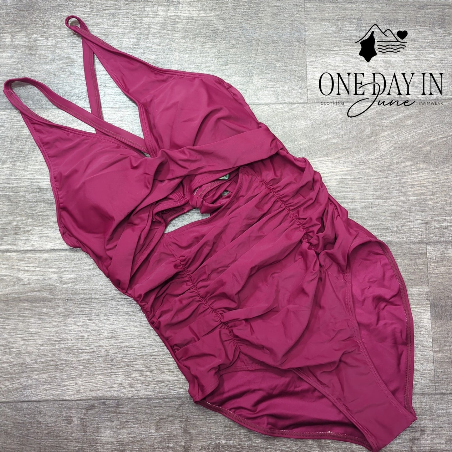 Blooming Jelly Ruched Cutout One Piece Swimsuit Size M