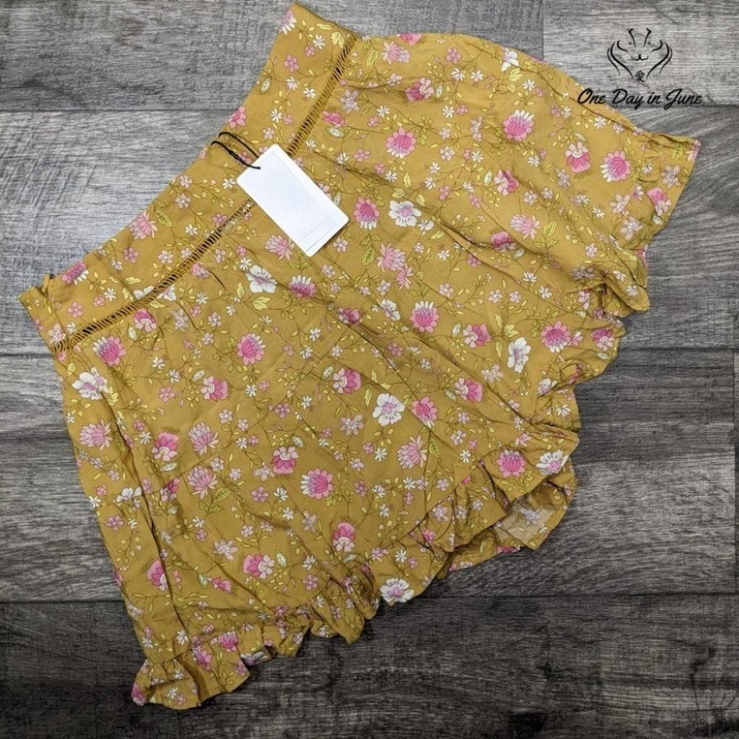 Chelsea & Theodore Women's Floral Side Zip Skort Size M