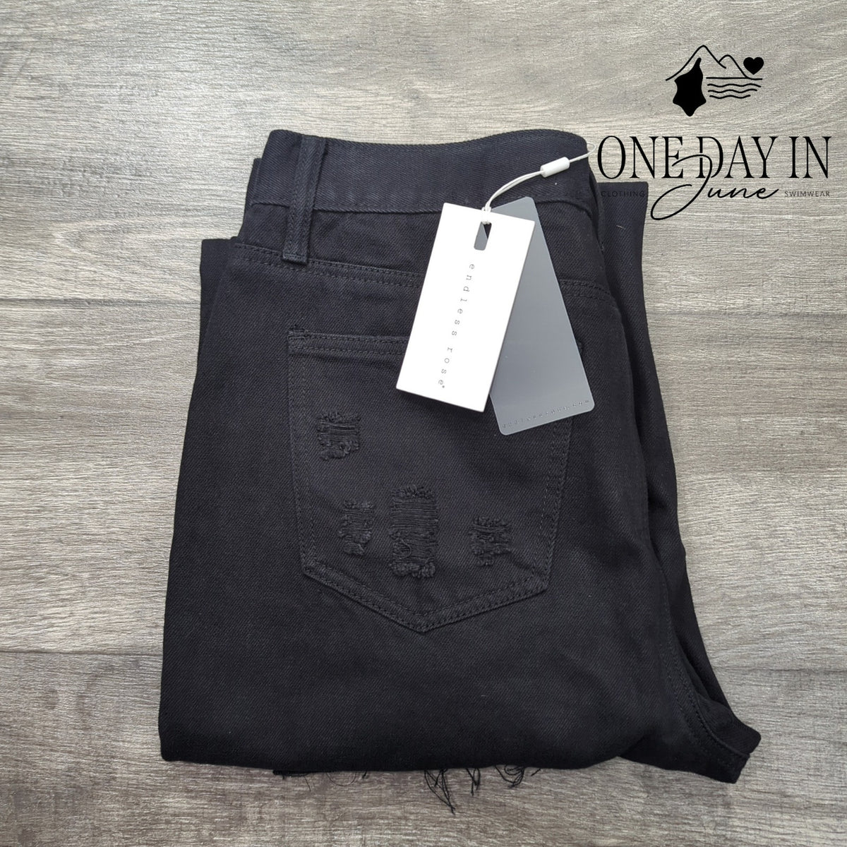 Endless Rose Destroyed Distressed Black Jeans NWT Size 30 (10)