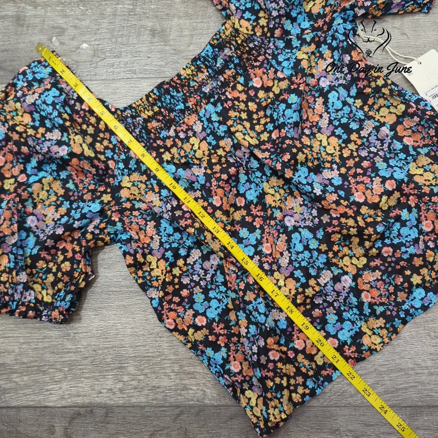 a.n.a Cecile Floral Top Size S