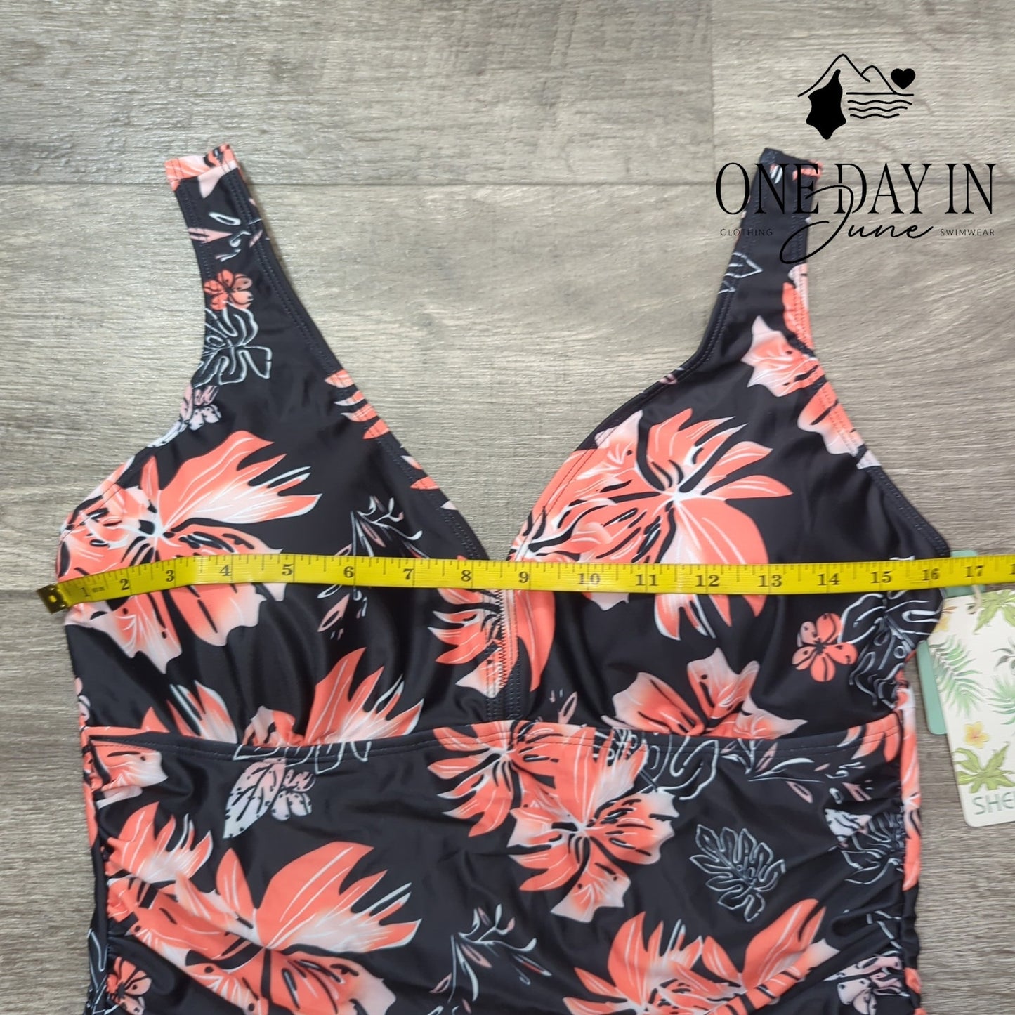 Shekini Twist Front Boyshort Swimdress One Piece Swimsuit Size L