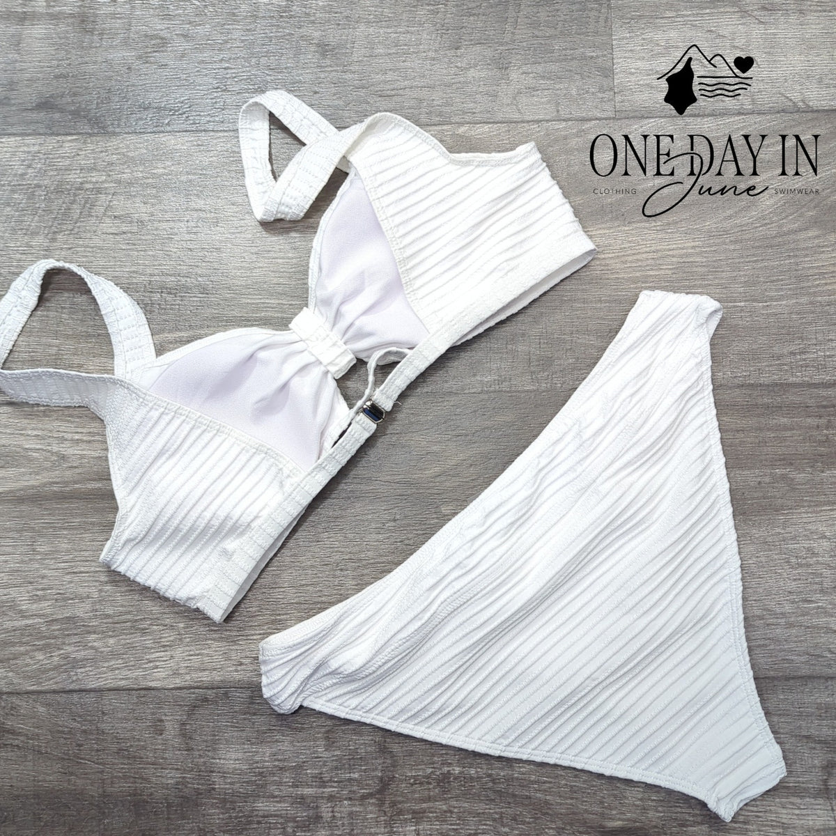 Adisputent Textured Keyhole Bikini Swimsuit White Ribbed 2 Piece Size XL