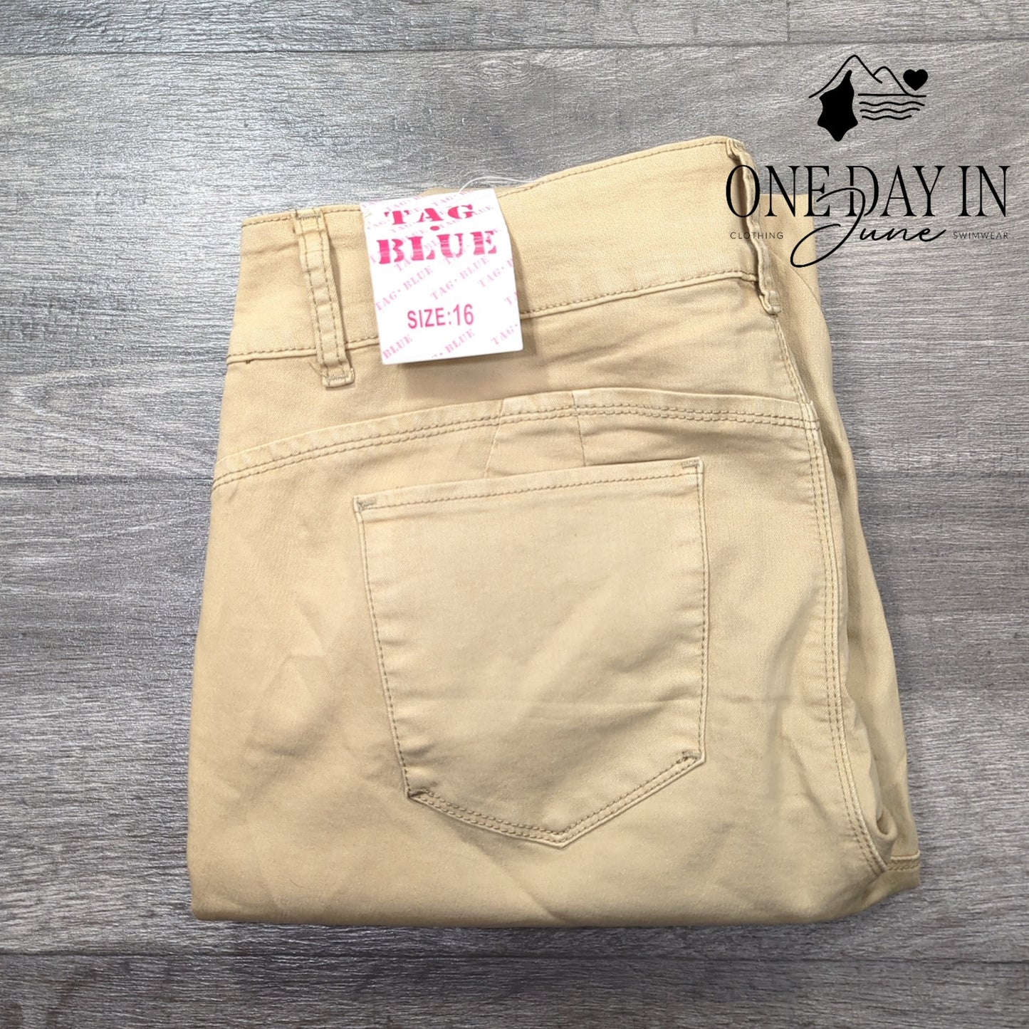 Tag Blue Missy Denim Crop Jeans Size 16