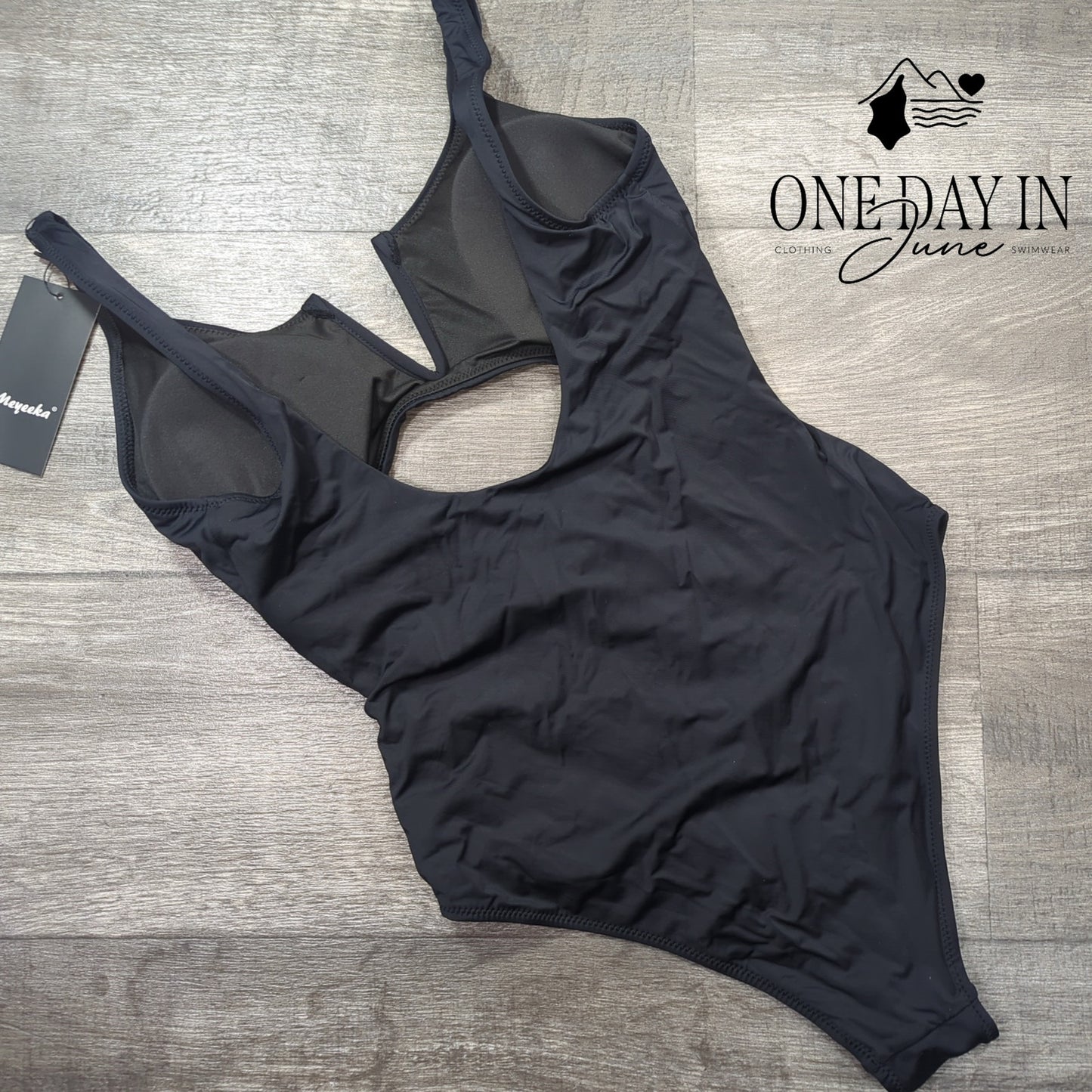 Meyeeka V Wire Cut Out One Piece Swimsuit Size L