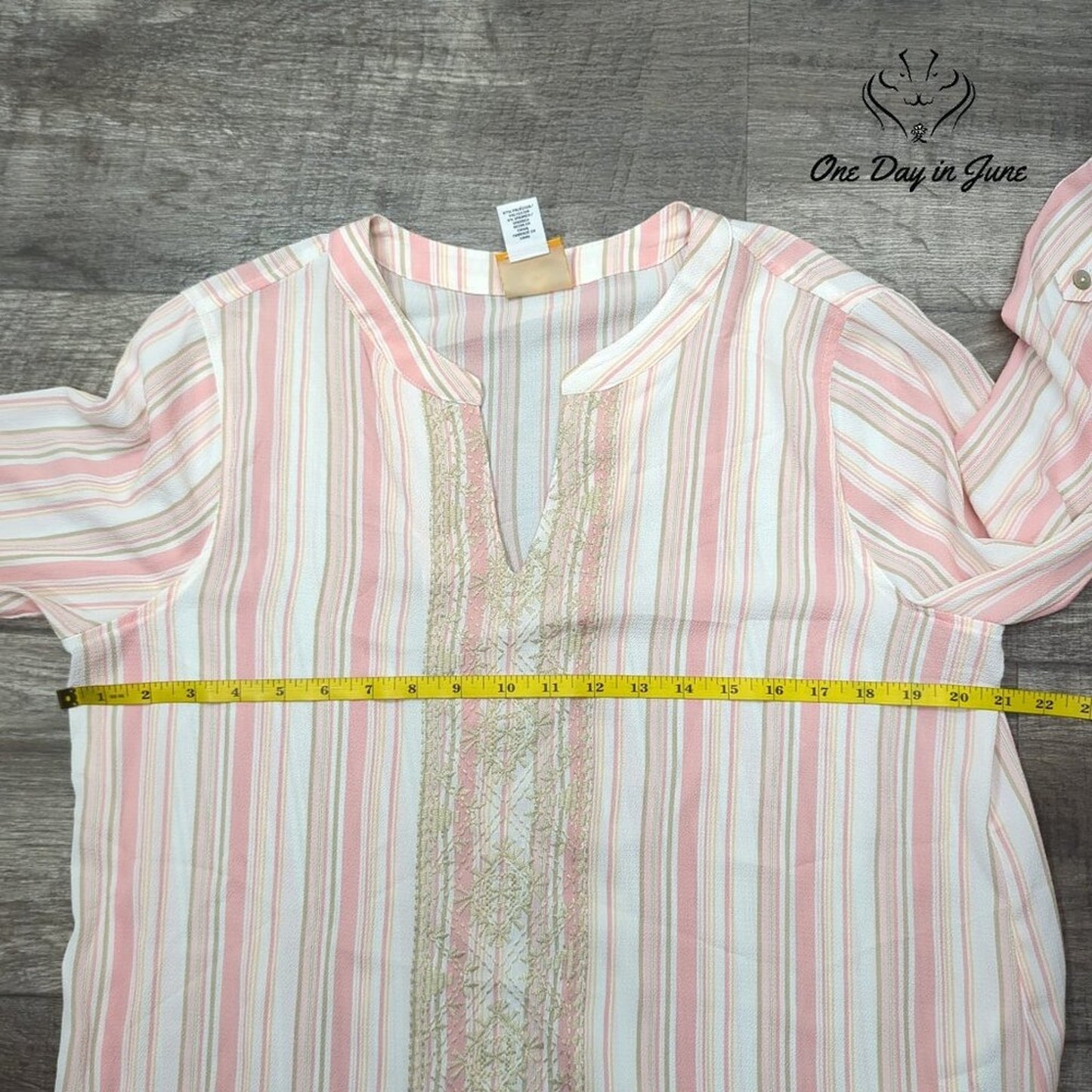 Ruby Rd Make Me Blush Long Sleeve V Neck Top Size M