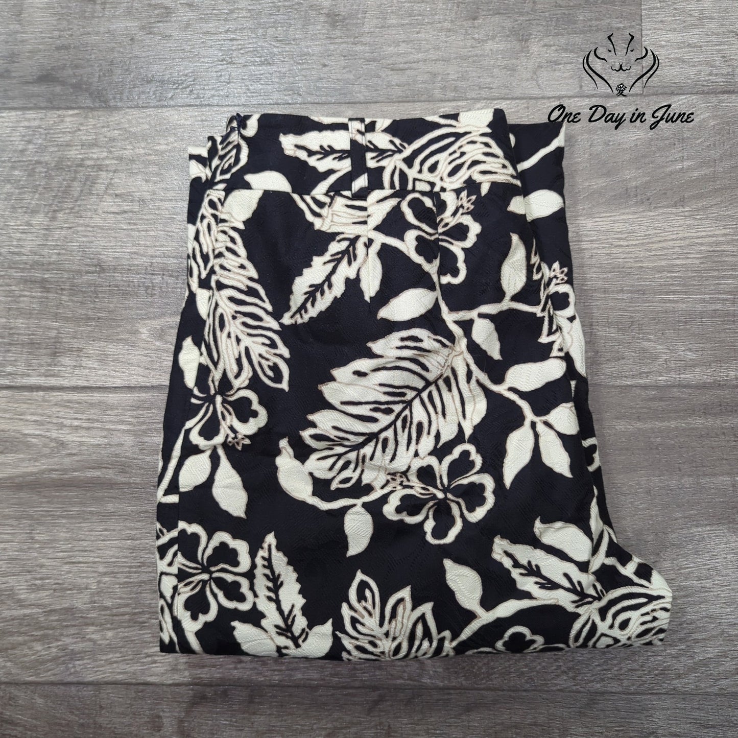 Talbots Floral Dress Pants Size 10