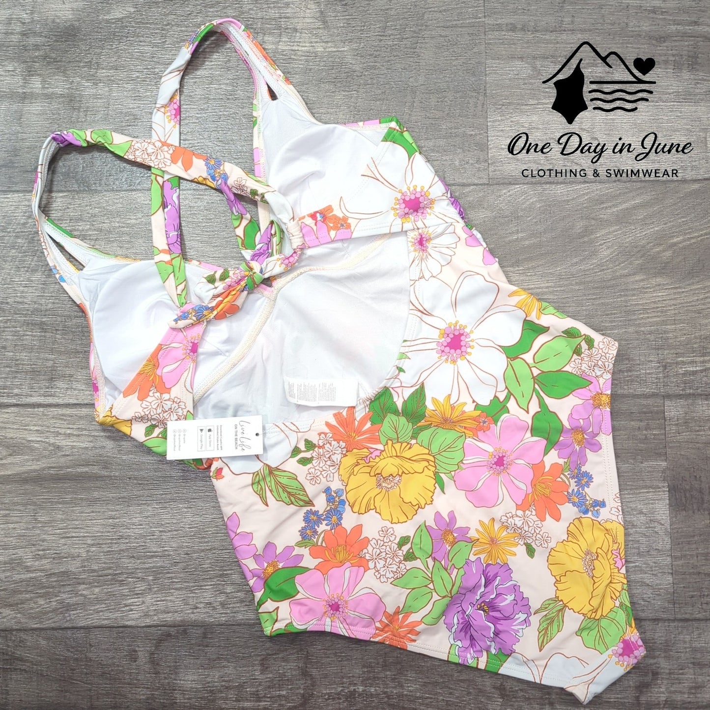 Cupshe Tie Back V Front Floral One Piece Swimsuit Size L