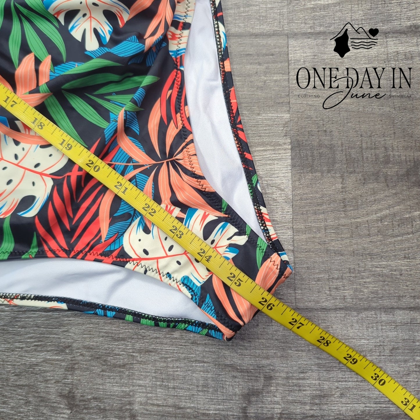Rxrxcoco Tie Back Cut Out One Piece Swimsuit Size S