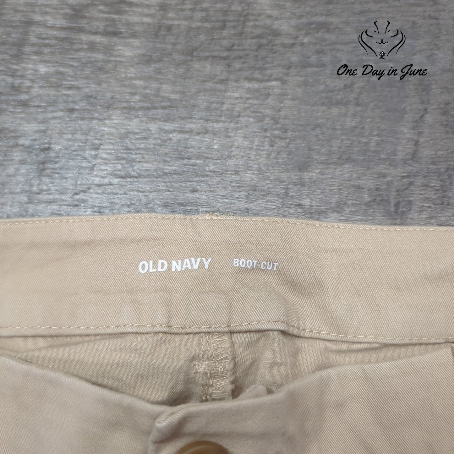 Old Navy Boot Cut Jeans Size 14
