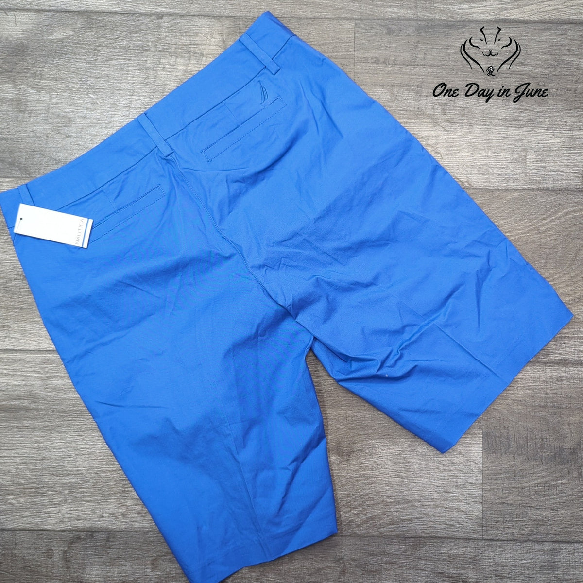 Nautica Flat Front Bermuda Shorts Bright Blue NWT Size 6
