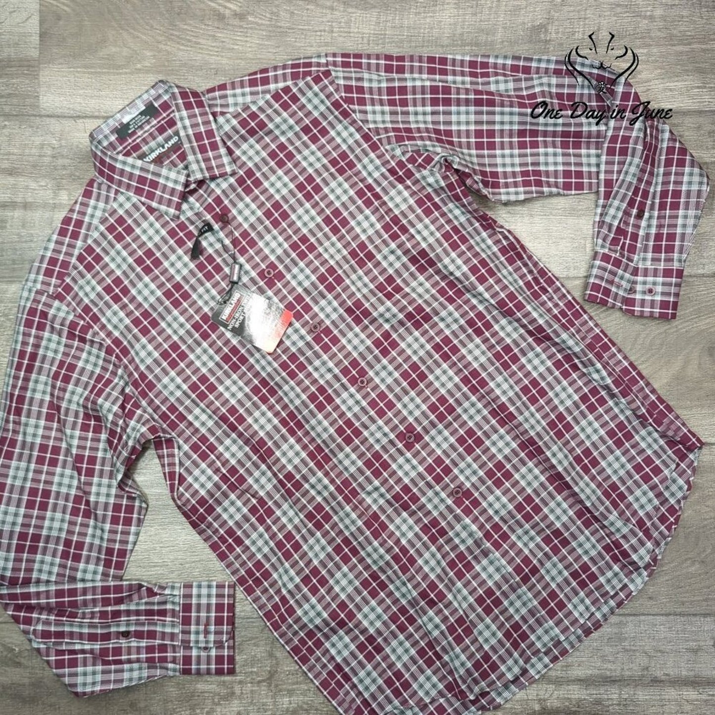 Kirkland Button Down Long Sleeve Shirt Size M