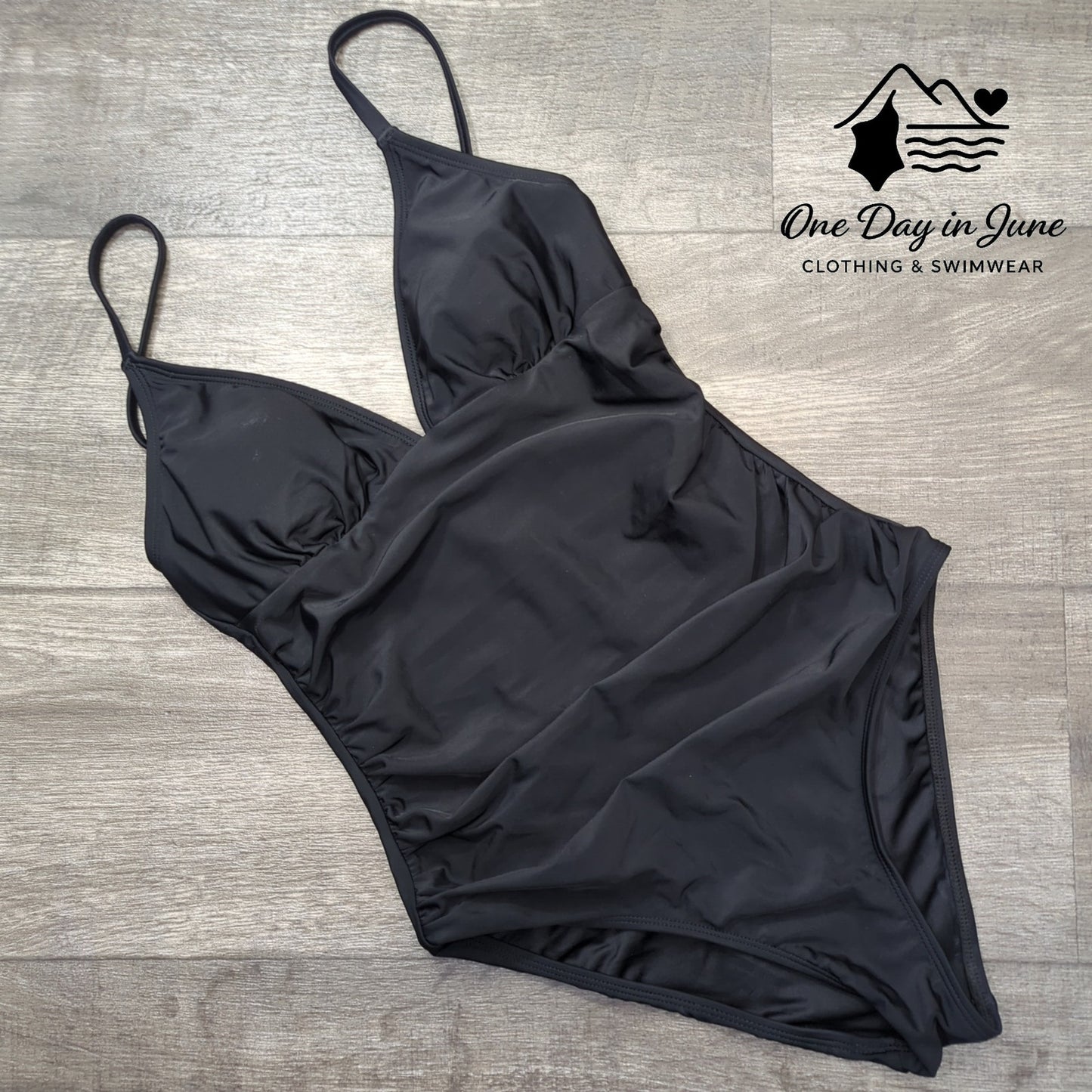 Cupshe V Neck Tummy Control One Piece Swimsuit Size S
