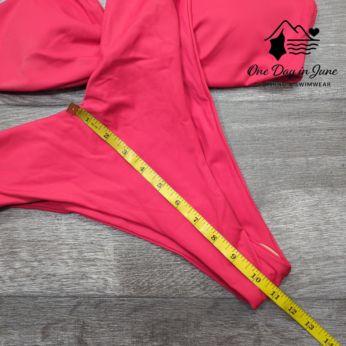 Charmleaks High Cut Cheeky Bikini Swimsuit Size M