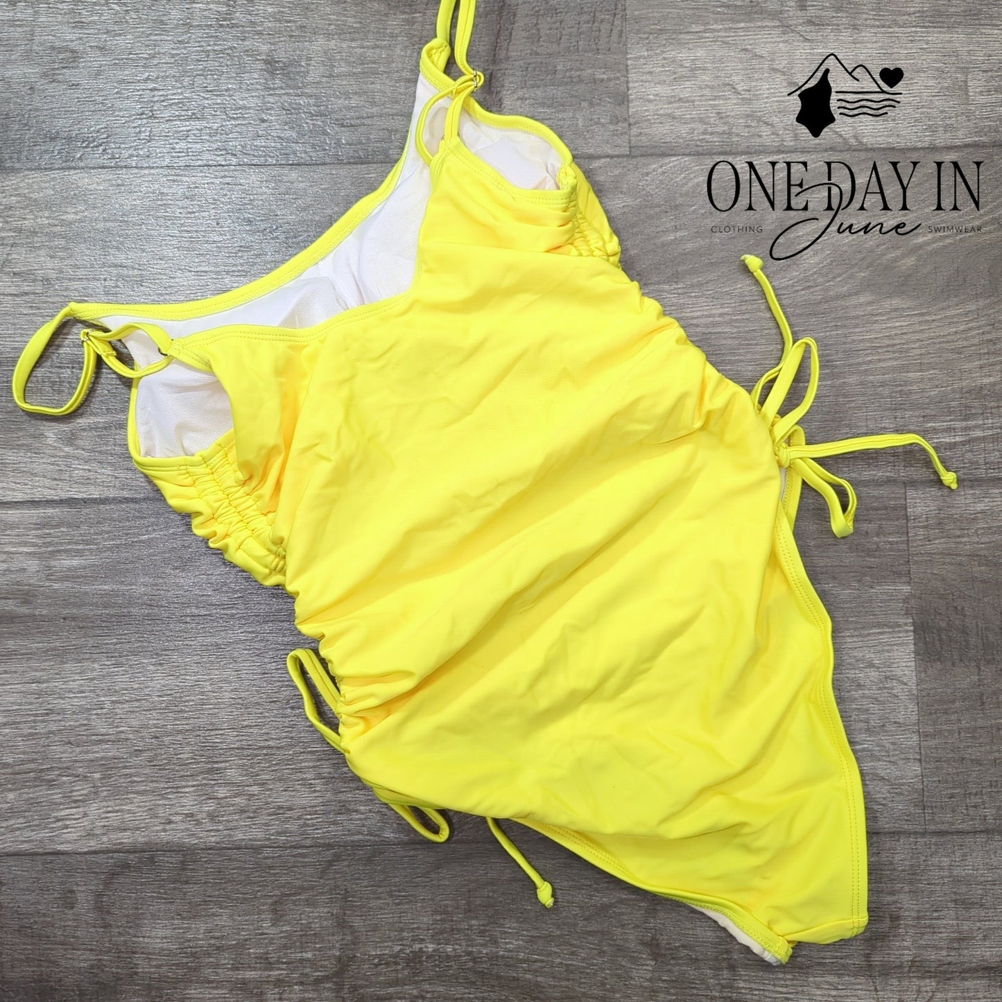 Aleumdr Ruched Tie Side One Piece Swimsuit Size S