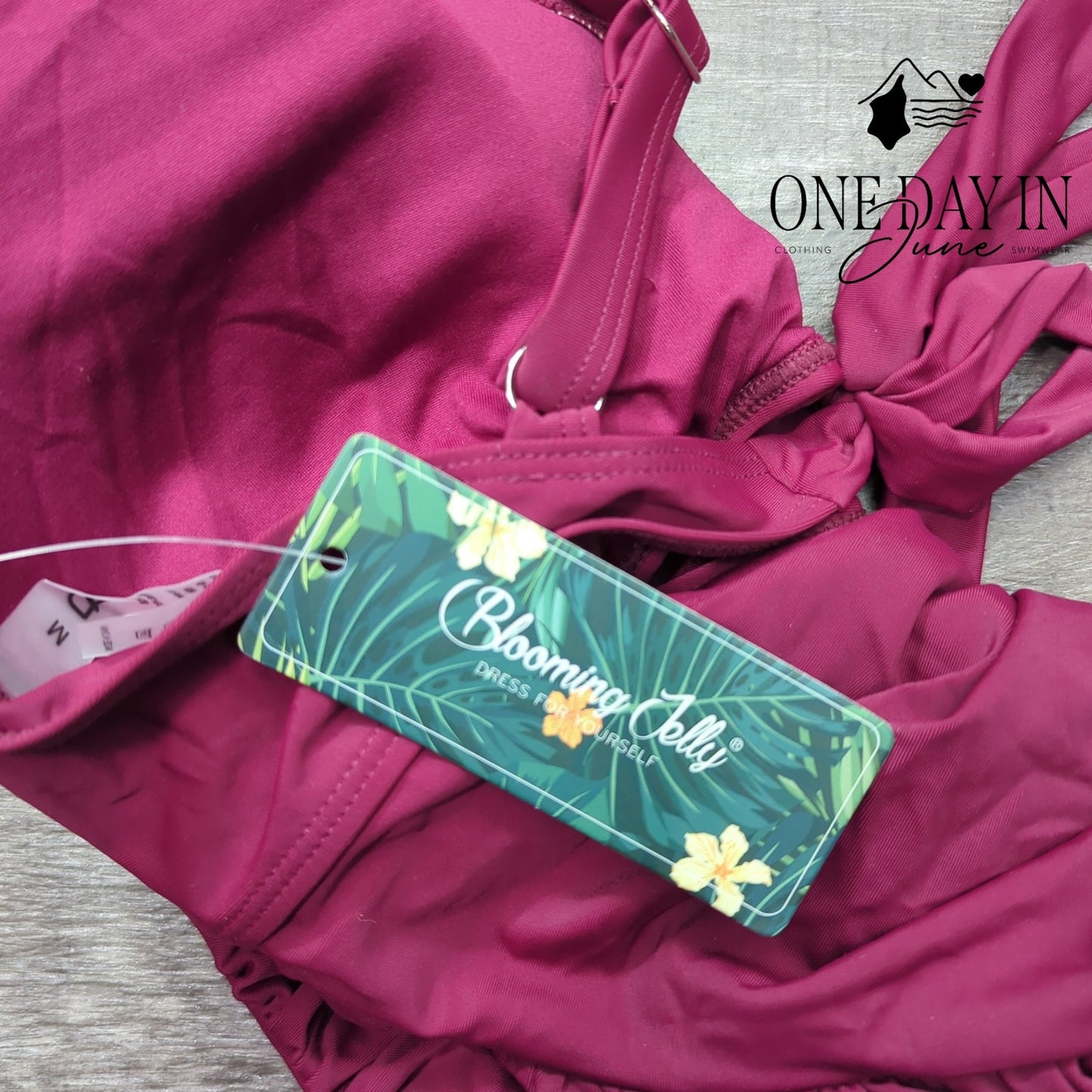Blooming Jelly Ruched Cutout One Piece Swimsuit Size M