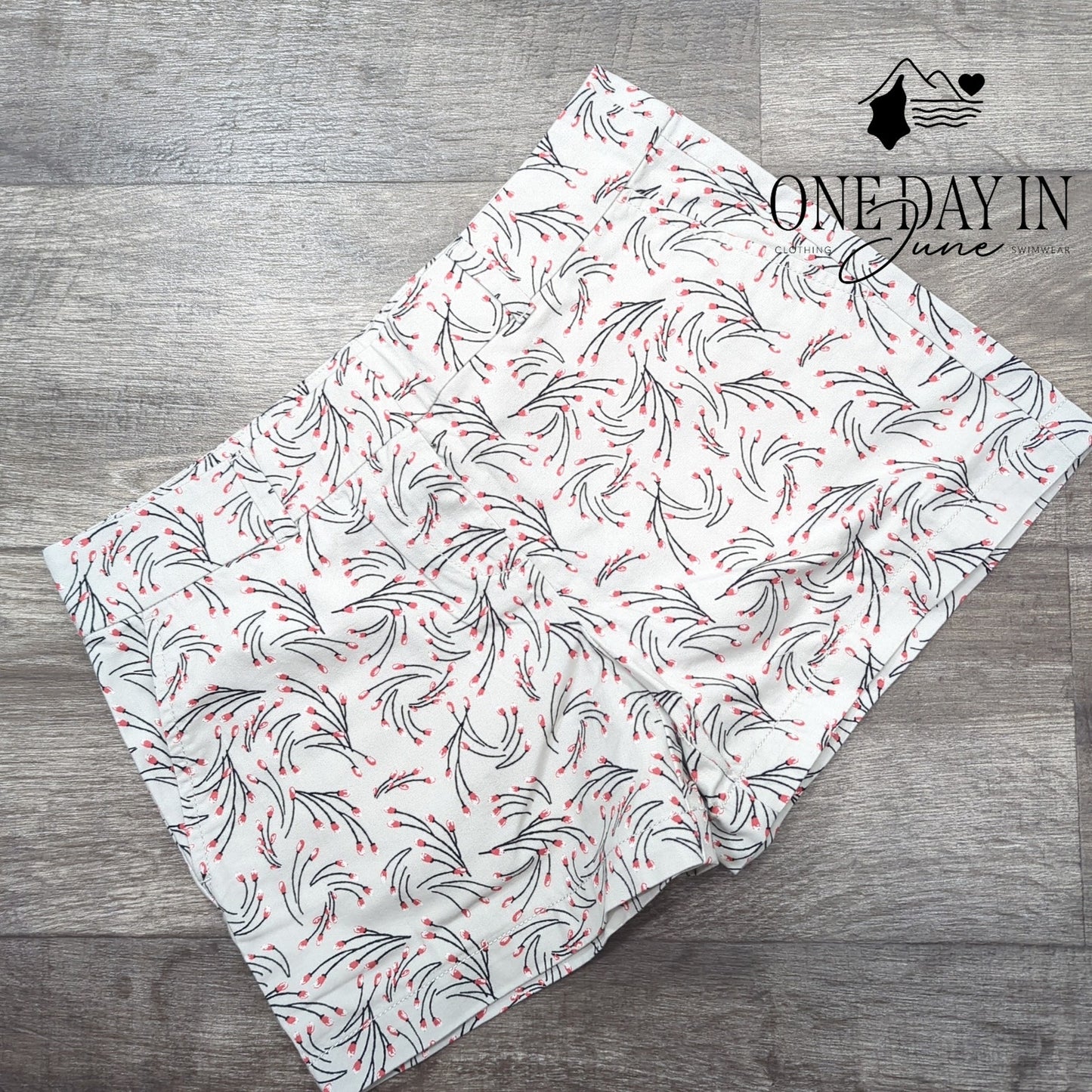 Loft 4" Short Size 4