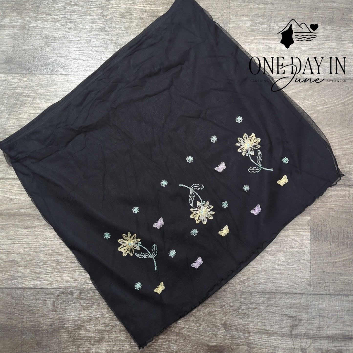 Paradox Layered Mesh Mini Skirt Size L