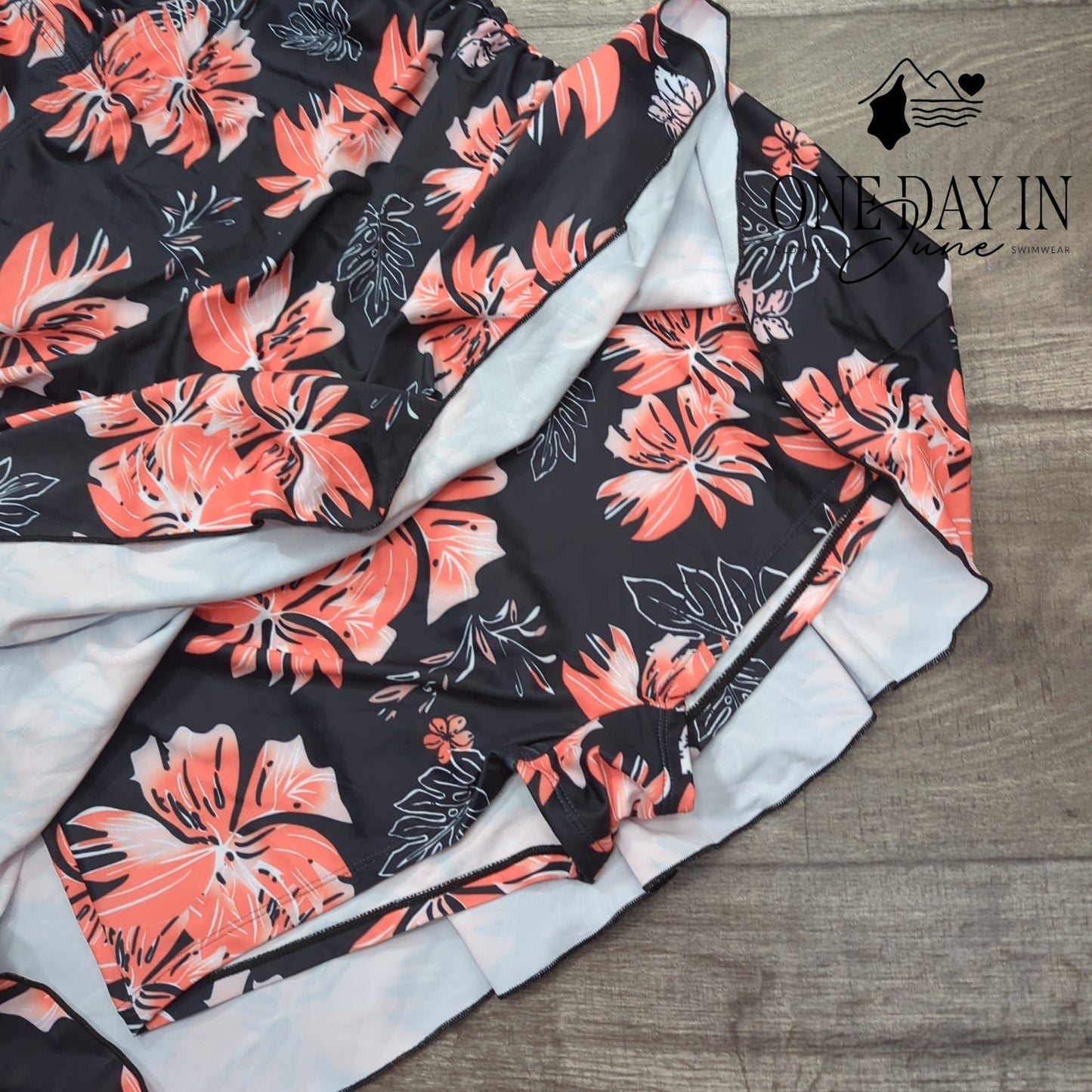 Shekini Twist Front Boyshort Swimdress One Piece Swimsuit Size L