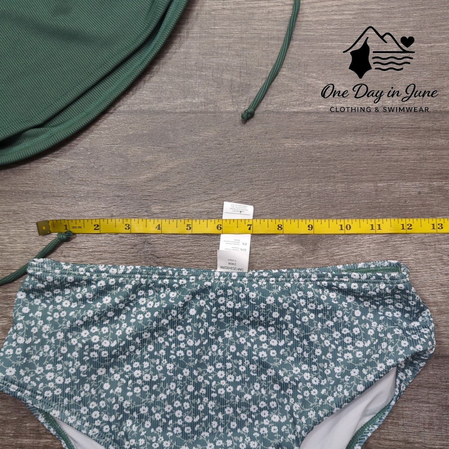Cupshe Ribbed Ruched Bikini Swimsuit Size S