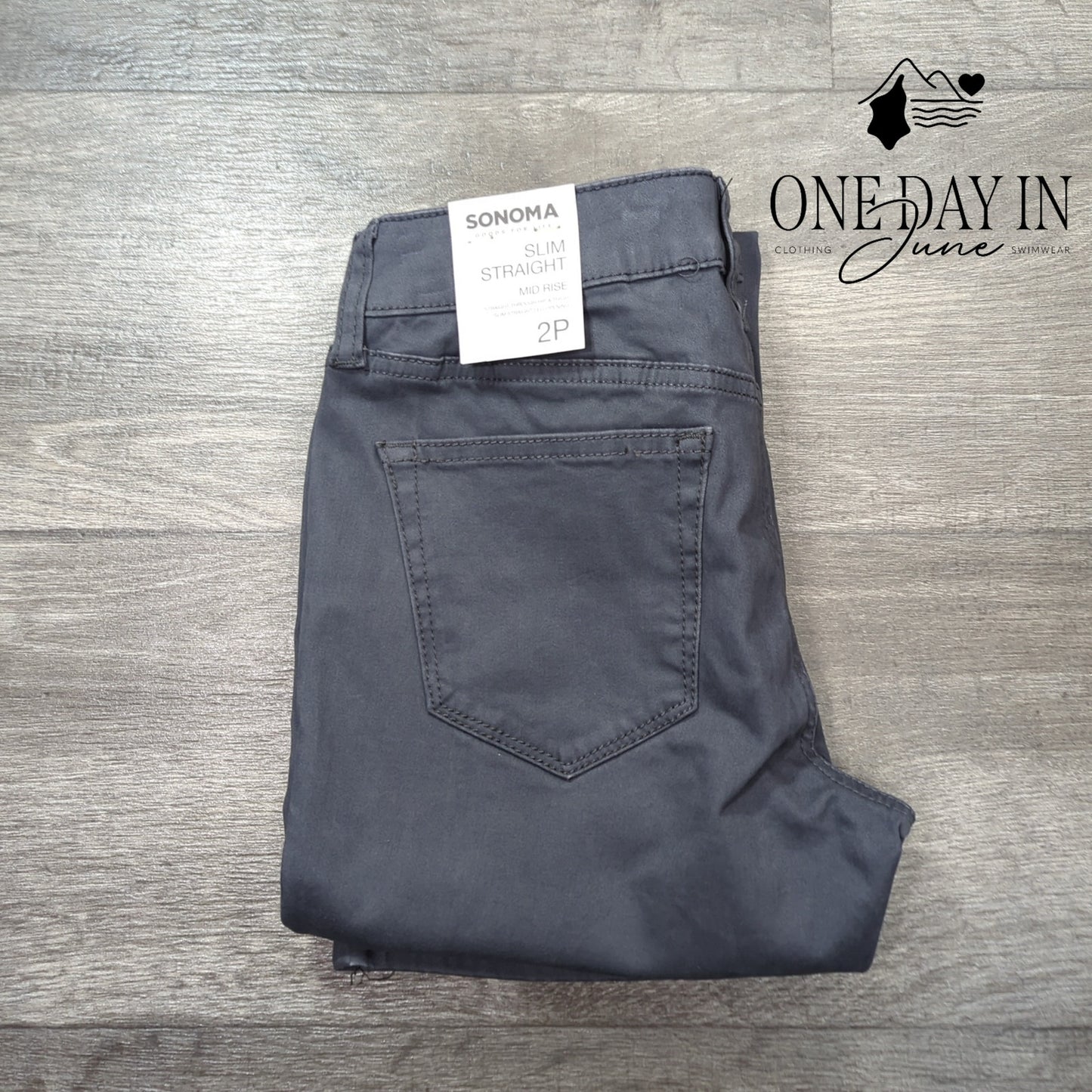 Sonoma Petite Mid Rise Slim Straight Jeans Size 2P