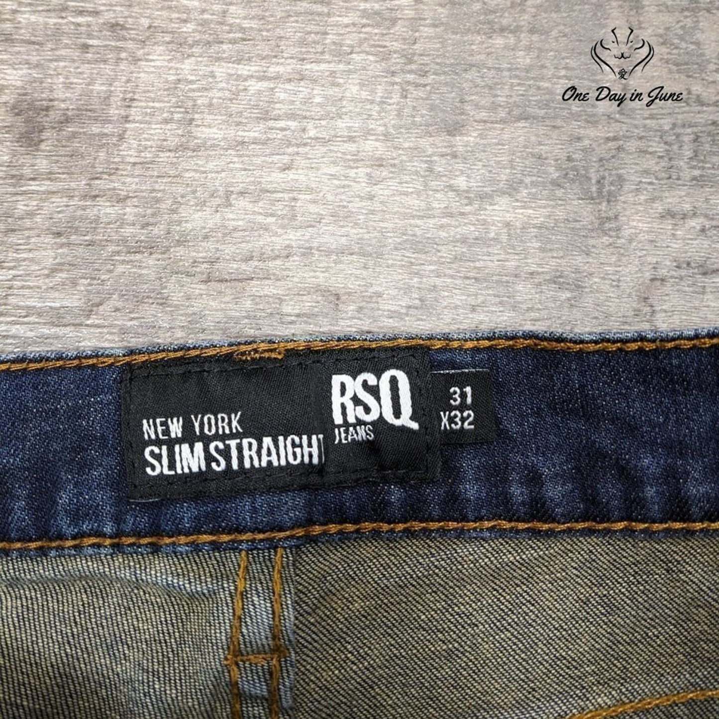 RSQ Jeans New York Slim Straight Jeans Size 31X32