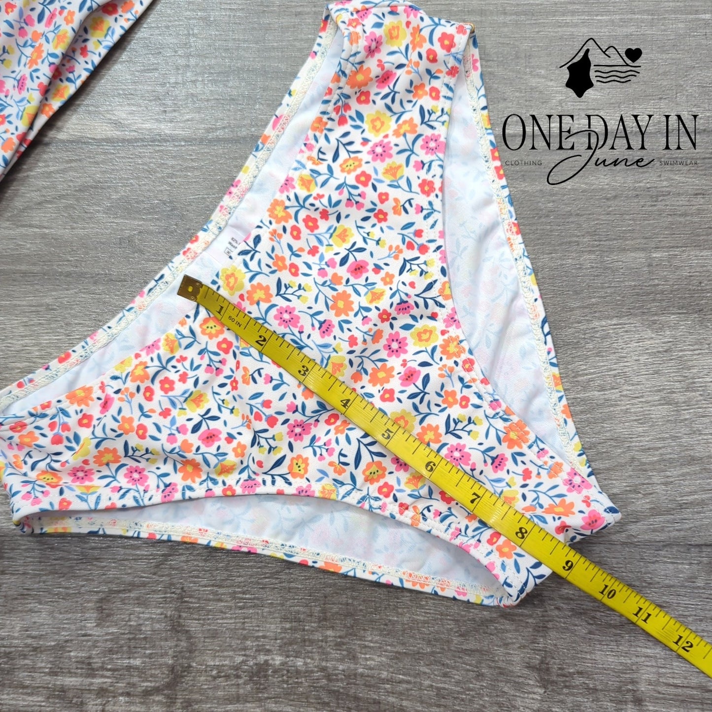 CharmLeaks Floral Crop Bikini Swimsuit Size S
