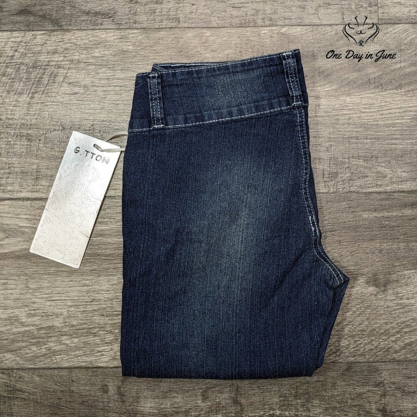 G.TTON Straight Leg Jeans Size 7/8