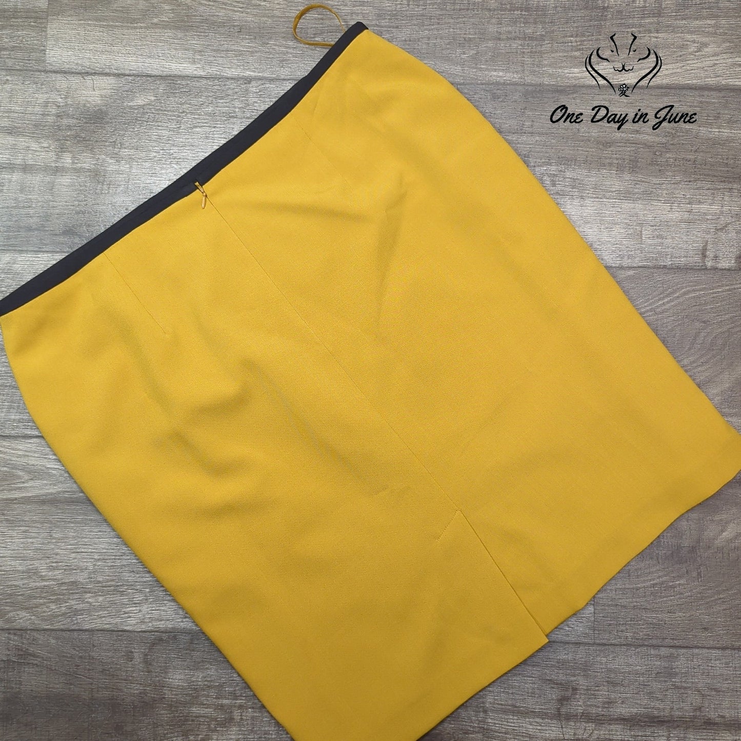 Black Label by Evan Picone Plus Size Pencil Skirt Size 18