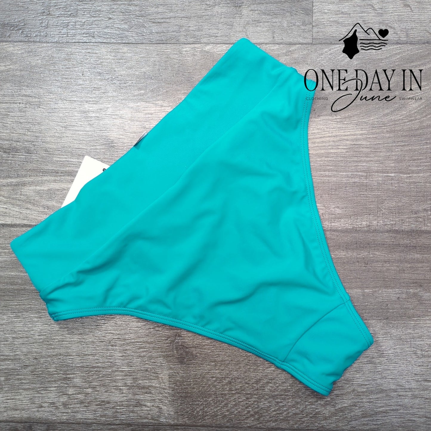 Halara High Cut Bikini Bottom Size M