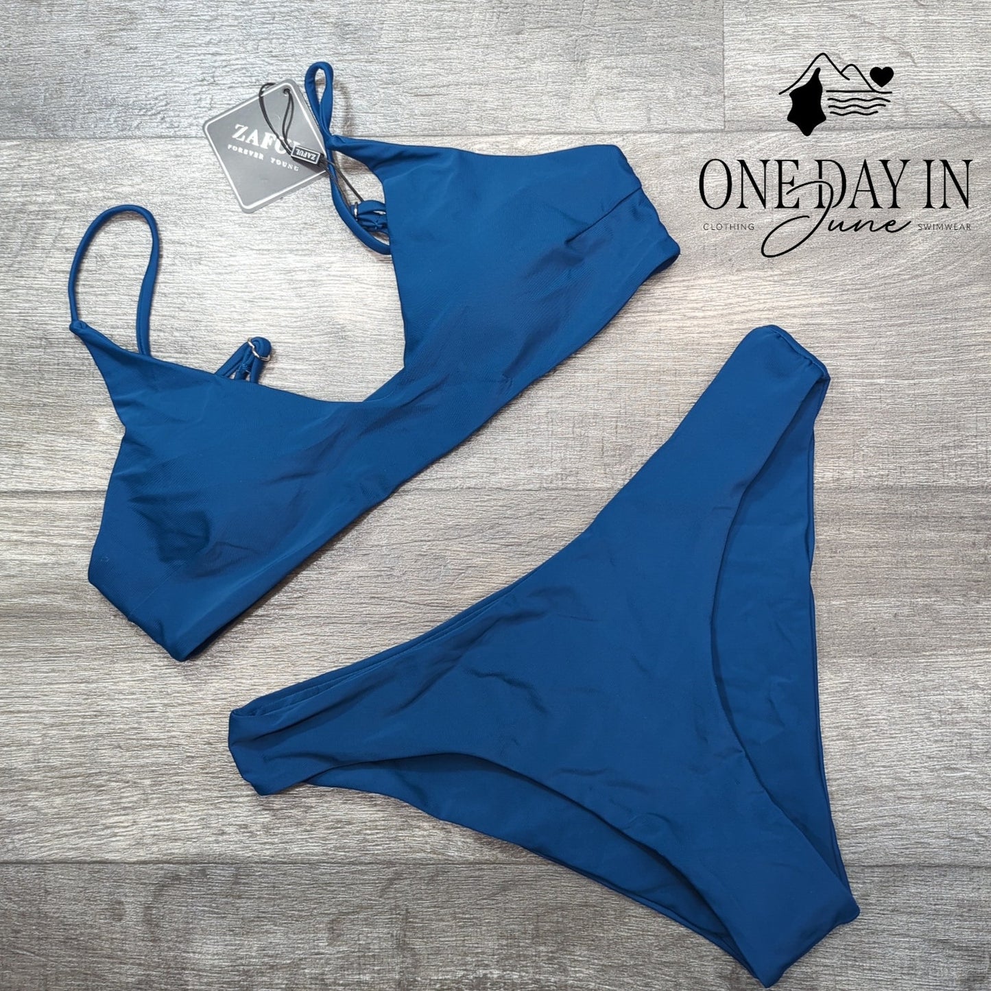 Zaful Moderate Coverage Bikini Swimsuit Size M