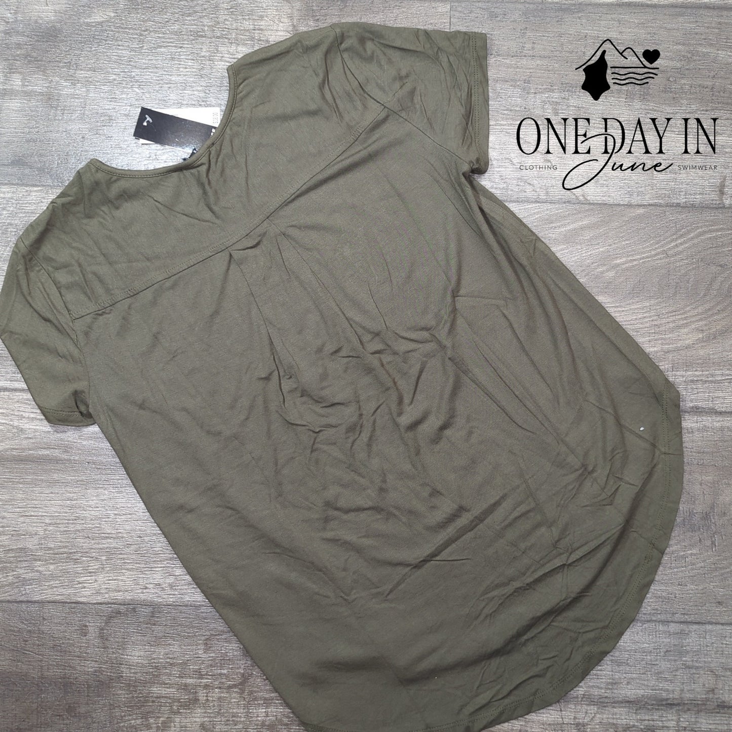 Premise Short Sleeve T Shirt Size M