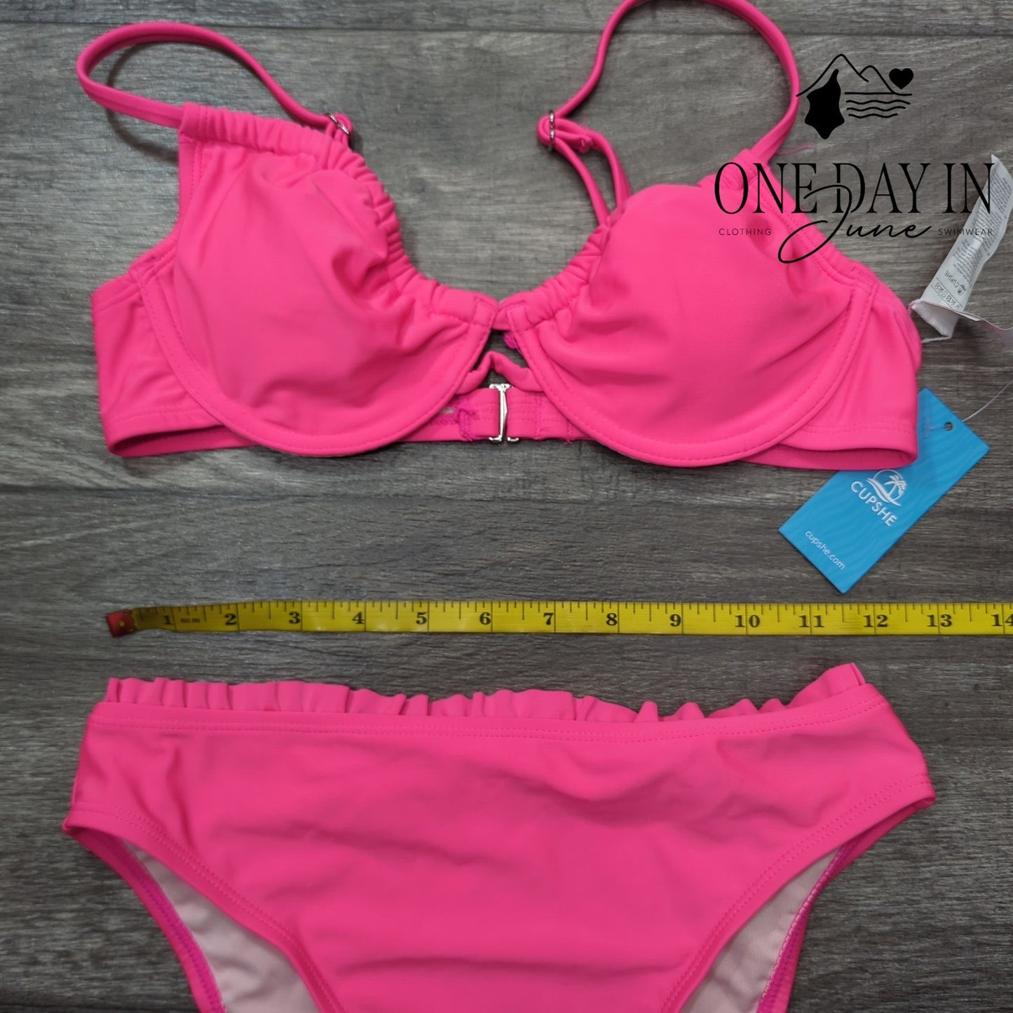 Cupshe Underwire Keyhole Bikini Swimsuit Size S