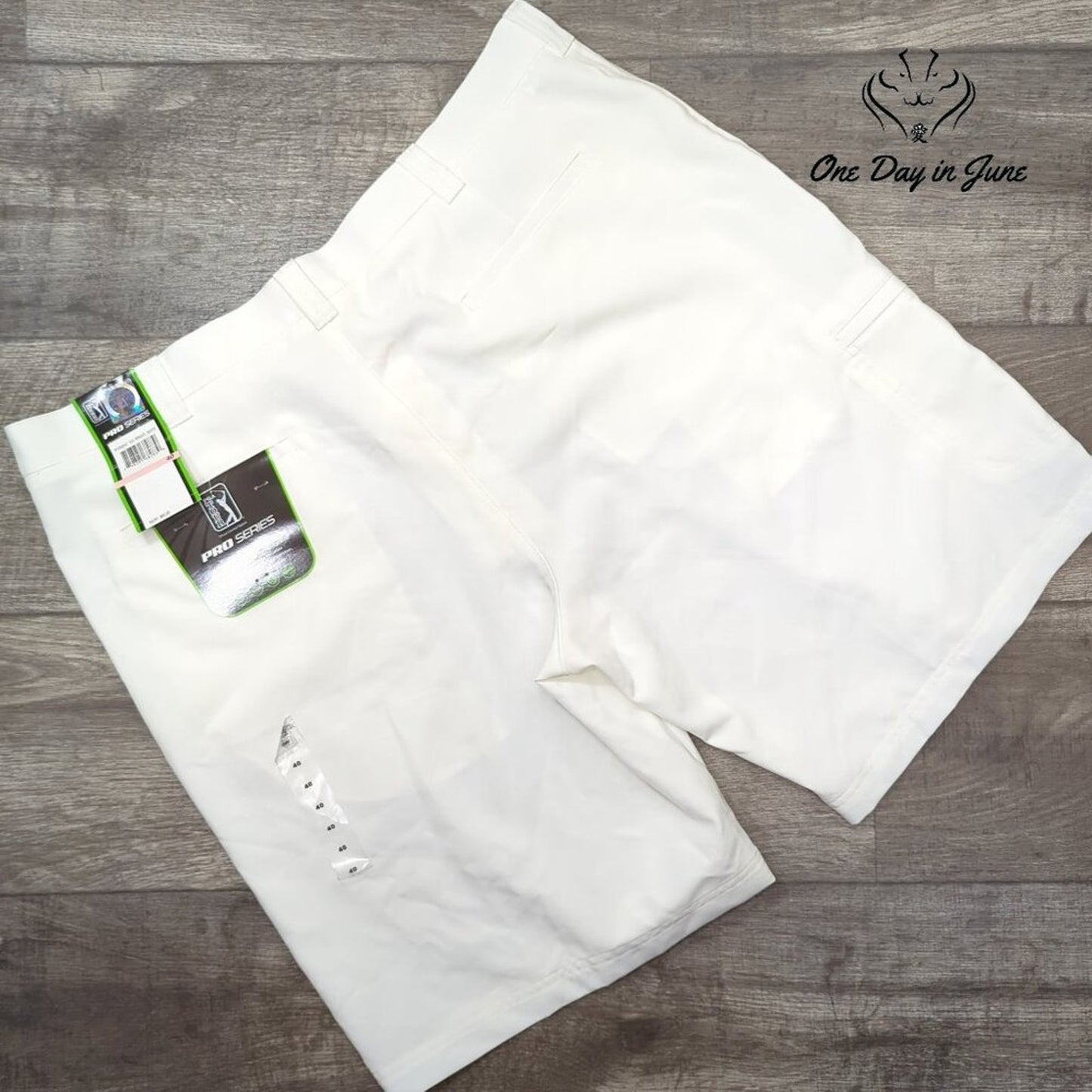 PGA Tour Pro Series Chino Shorts Size 40