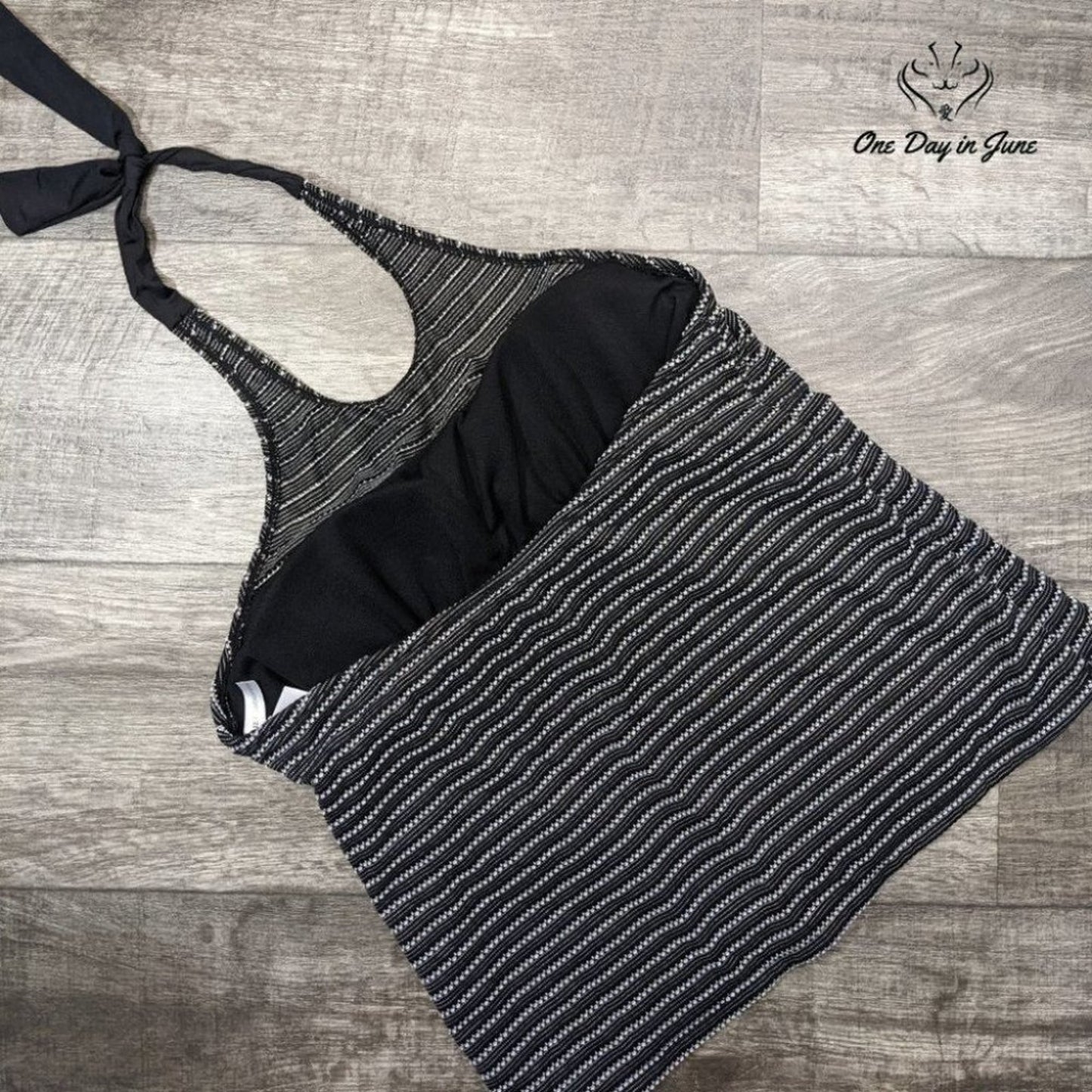 Liz Claiborne Halter Tankini Top Size L