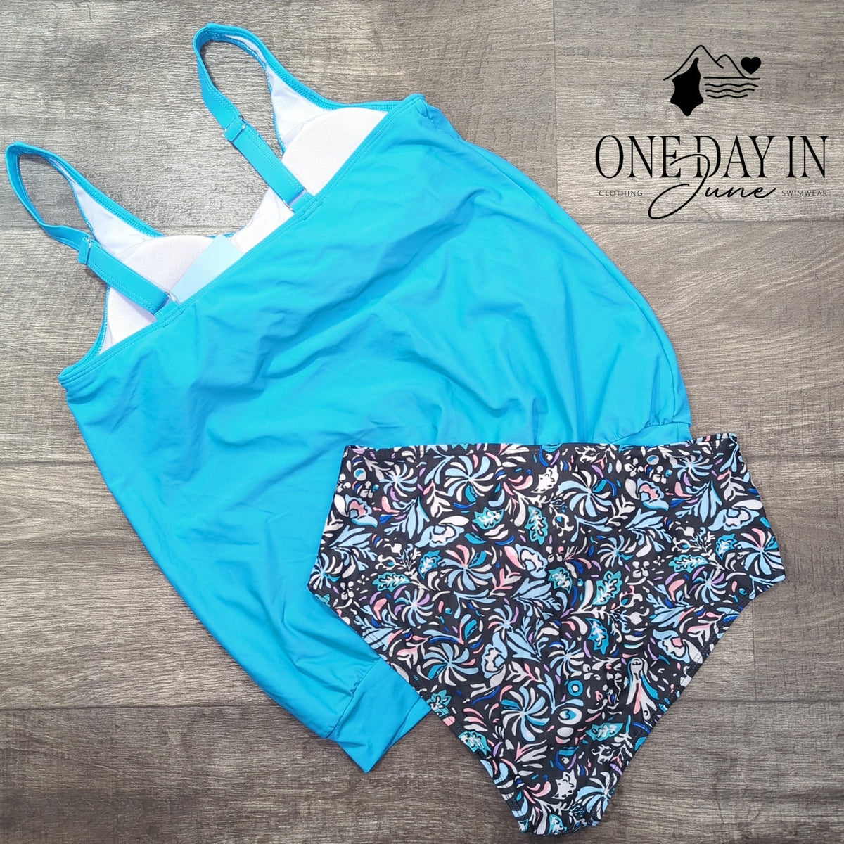 Yonique Blouson Tankini Swimsuit 2 Piece Turquoise Floral Bottoms NWT Size M